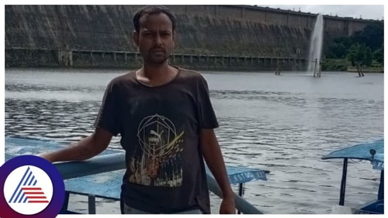 ಮೋರಿಯಲ್ಲಿ ಸಿಲುಕಿ ಕಾರ್ಮಿಕ ಸಾವು, 9 ದಿನಗಳ ಬಳಿಕ ಶವ ತೆಗೆಯಲು ಮುಂದಾದ ಬಿಬಿಎಂಪಿ ಮೋರಿಯಲ್ಲಿ ಸಿಲುಕಿ ಕಾರ್ಮಿಕ ಸಾವು, 9 ದಿನಗಳ ಬಳಿಕ ಶವ ತೆಗೆಯಲು ಮುಂದಾದ ಬಿಬಿಎಂಪಿ