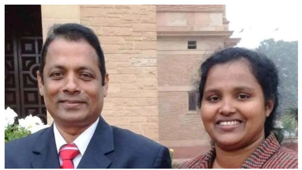 മതപരിവർത്തനം ആരോപിച്ച് യുപിയിൽ മലയാളി ദമ്പതികൾ അറസ്റ്റിൽ, പൊലീസ് നടപടി നാണക്കേടെന്ന് തരൂര്‍ 