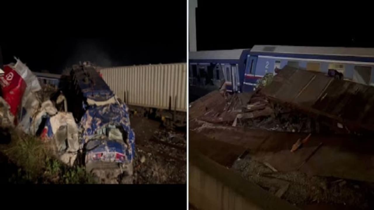 గ్రీస్‌లో రెండు రైళ్లు ఢీ.. 26 మంది మృతి, 85 మందికి గాయాలు