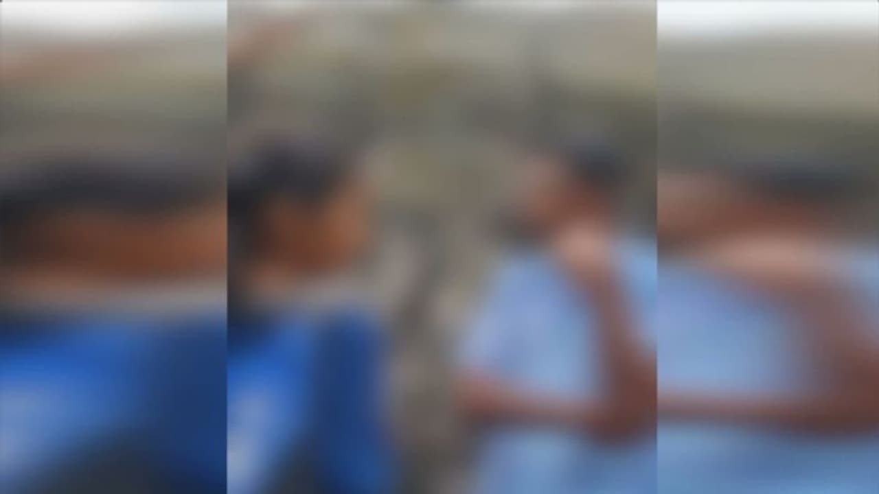 നെയ്യാറ്റിൻകരയിൽ വീണ്ടും പ്രണയത്തിൻ്റെ പേരിൽ മര്ദ്ദനം: വിദ്യാര്ത്ഥിനിയെ തല്ലിയ യുവാവ് പിടിയിൽ നെയ്യാറ്റിൻകരയിൽ വീണ്ടും പ്രണയത്തിൻ്റെ പേരിൽ മര്ദ്ദനം: വിദ്യാര്ത്ഥിനിയെ തല്ലിയ യുവാവ് പിടിയിൽ