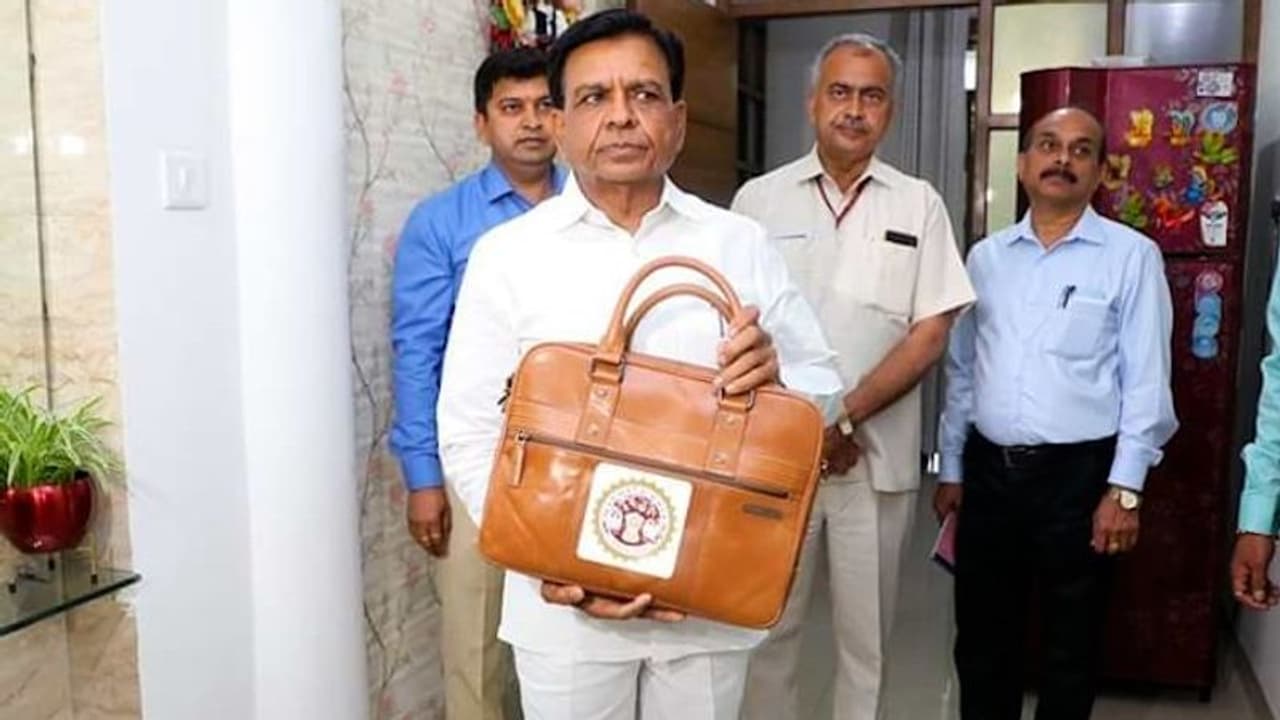 MP Budget 2023: FM Jagdish Devda announces Ladli Behna Yojna; see key highlights MP Budget 2023: FM Jagdish Devda announces Ladli Behna Yojna; see key highlights