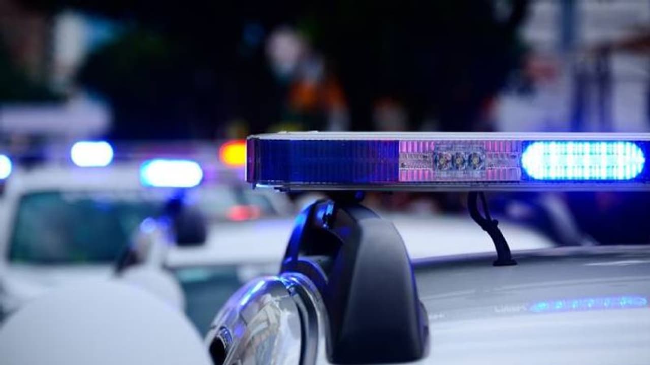 జపాన్ లో నలుగురిని కాల్చి చంపిన నిందితుడి అరెస్టు.. మృతుల్లో ఇద్దరు పోలీసు అధికారులు జపాన్ లో నలుగురిని కాల్చి చంపిన నిందితుడి అరెస్టు.. మృతుల్లో ఇద్దరు పోలీసు అధికారులు