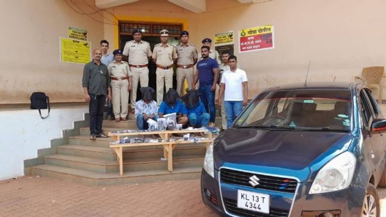 മലയാളികളടങ്ങുന്ന 'സ്ഥിരം മോഷണ സംഘം' ഗോവയിൽ പിടിയിൽ മലയാളികളടങ്ങുന്ന 'സ്ഥിരം മോഷണ സംഘം' ഗോവയിൽ പിടിയിൽ