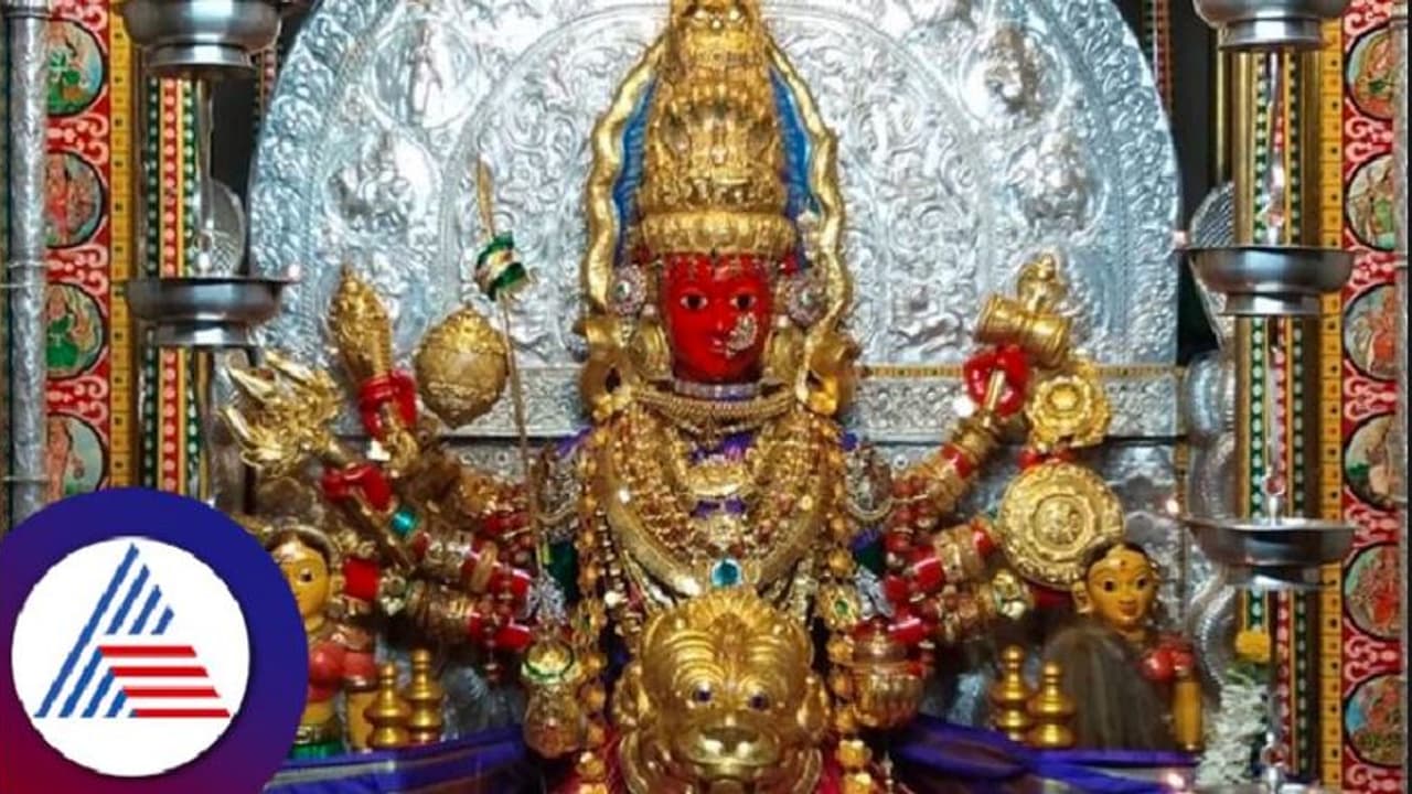 ಉತ್ತರ ಕನ್ನಡ: ಮಳಗಿ ಮಾರಿಕಾಂಬಾ ದೇವಿಯ ಸಂಭ್ರಮದ ರಥೋತ್ಸವ ಉತ್ತರ ಕನ್ನಡ: ಮಳಗಿ ಮಾರಿಕಾಂಬಾ ದೇವಿಯ ಸಂಭ್ರಮದ ರಥೋತ್ಸವ