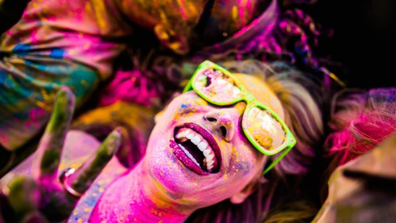 Holi 2023: 5 tips to remove colours from your body, hair & nails Holi 2023: 5 tips to remove colours from your body, hair & nails