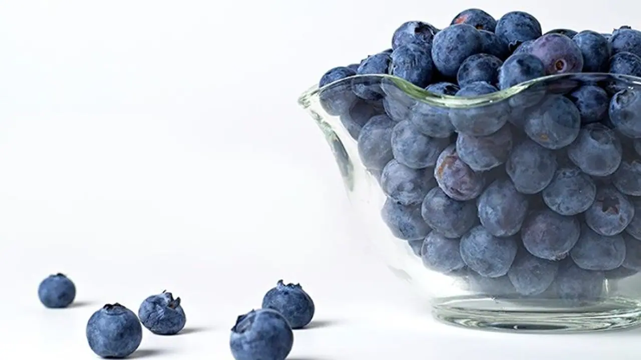 Heart health to blood sugar regulation: 7 benefits of eating blueberries Heart health to blood sugar regulation: 7 benefits of eating blueberries