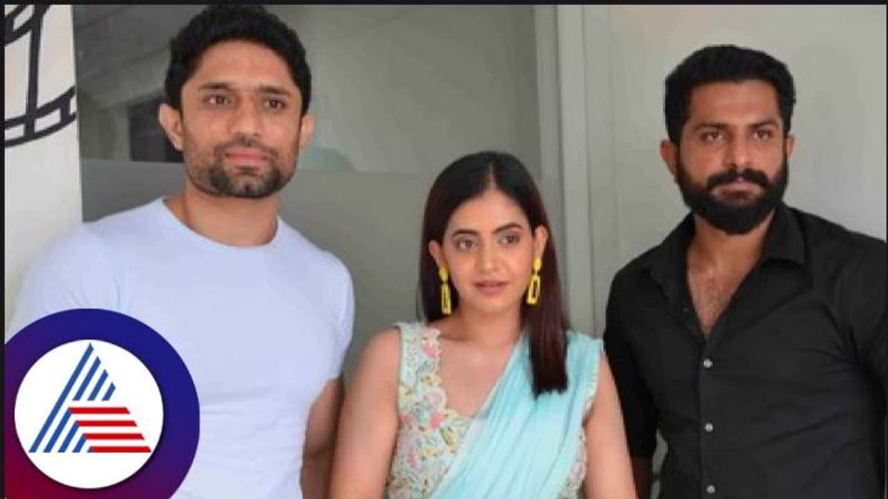 Kadala Theerada Bhargava Film Review ಕಡಲ ತೀರದ ಗೊಂದಲಗಳು