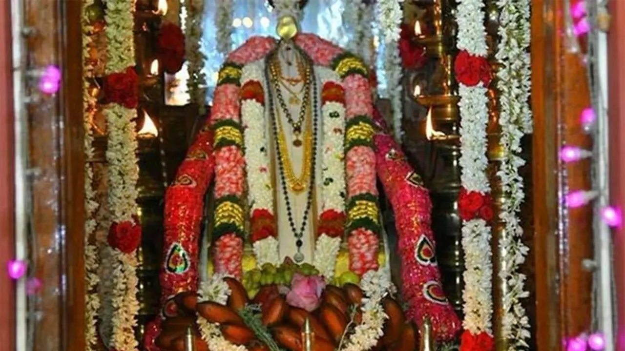 அய்யா வைகுண்டரின் 191வது அவதார தினம்; குமரியில் குவிந்த ஆயிரக்கணக்கான பக்தர்கள் அய்யா வைகுண்டரின் 191வது அவதார தினம்; குமரியில் குவிந்த ஆயிரக்கணக்கான பக்தர்கள்