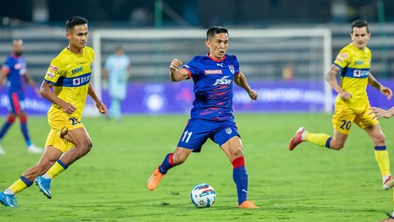 ISL 2022 23: BFC coach Grayson reveals conversation between Chhetri and referee after win over Kerala Blasters