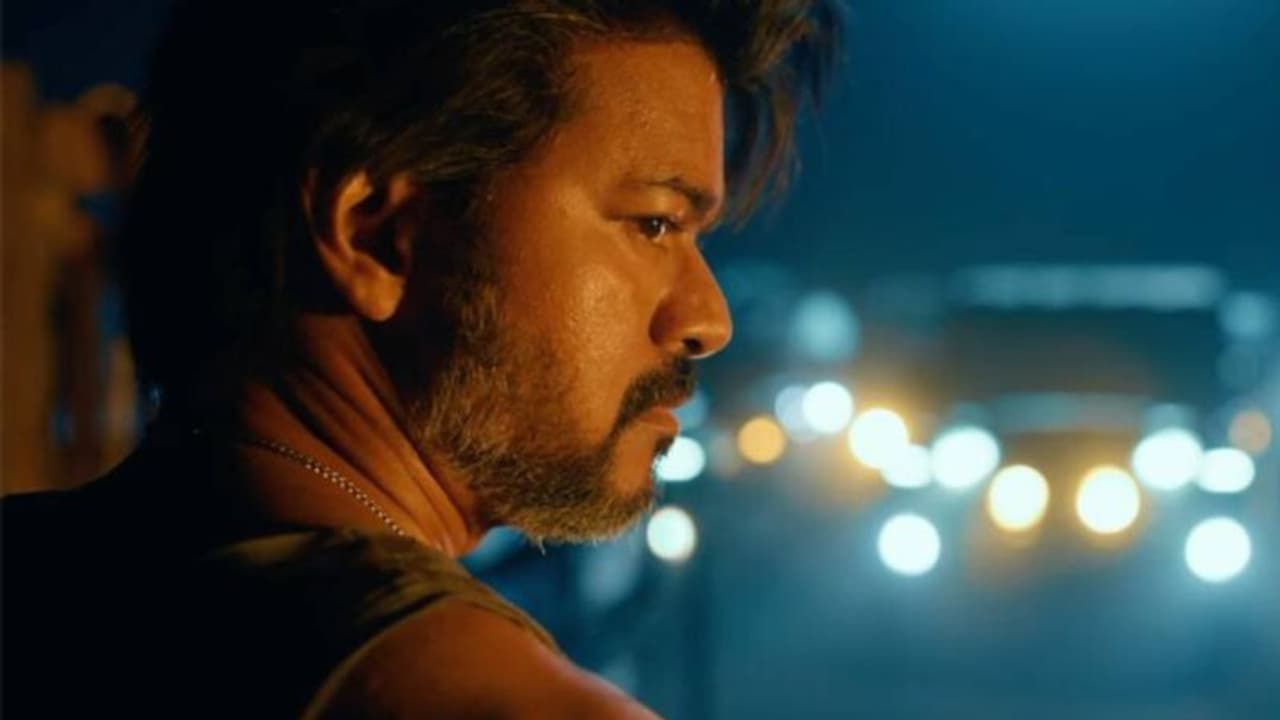 ഇനി 90 ദിവസങ്ങള്, വിജയ് ചിത്രം 'ലിയോ'യുടെ പുതിയ അപ്ഡേറ്റ് ഇനി 90 ദിവസങ്ങള്, വിജയ് ചിത്രം 'ലിയോ'യുടെ പുതിയ അപ്ഡേറ്റ്