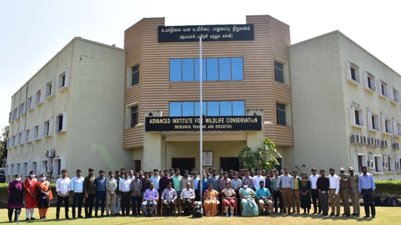 TN Forest Recruitment: கை நிறைய சம்பளத்துடன் தமிழ்நாடு வனத்துறை வேலை! விண்ணப்பிக்க ரெடியா?