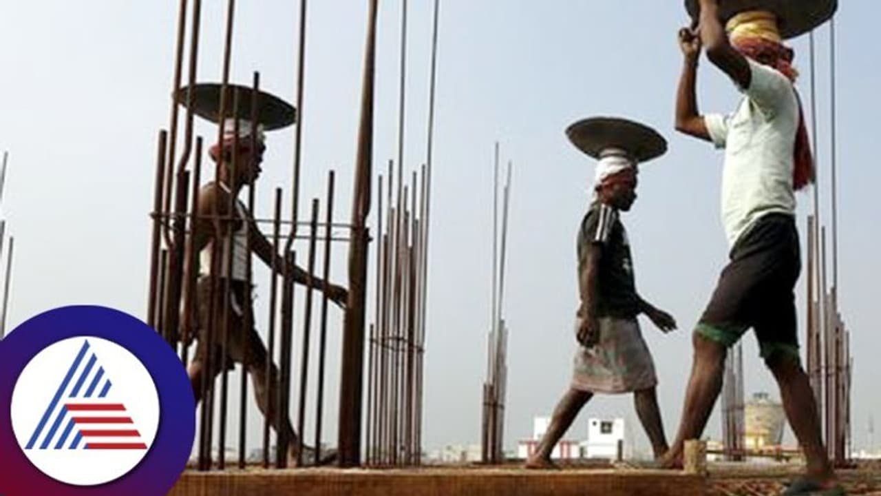 ಕನ್ನಡಿಗರ ಬದುಕು ಕಸಿಯುತ್ತಿರುವ ಅನ್ಯರು; ಭೂಮಿ ಖರೀದಿಗೆ ಕಡಿವಾಣ ಹಾಕಿ 