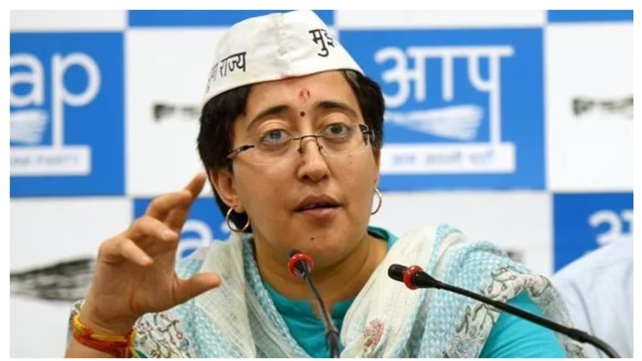 വിദ്യാർത്ഥികളെ രാഷ്ട്രീയ പ്രചാരണത്തിന് ഉപയോഗിച്ചു; ആംആദ്മിക്കെതിരെ ഡൽഹി പൊലീസ് കേസെടുത്തു വിദ്യാർത്ഥികളെ രാഷ്ട്രീയ പ്രചാരണത്തിന് ഉപയോഗിച്ചു; ആംആദ്മിക്കെതിരെ ഡൽഹി പൊലീസ് കേസെടുത്തു