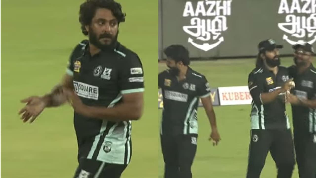 ആന്റണി വര്ഗീസിന് രണ്ട് വിക്കറ്റ്, കേരള സ്ട്രൈക്കേഴ്സിനെതിരെ മുംബൈക്ക് മികച്ച സ്കോര് ആന്റണി വര്ഗീസിന് രണ്ട് വിക്കറ്റ്, കേരള സ്ട്രൈക്കേഴ്സിനെതിരെ മുംബൈക്ക് മികച്ച സ്കോര്