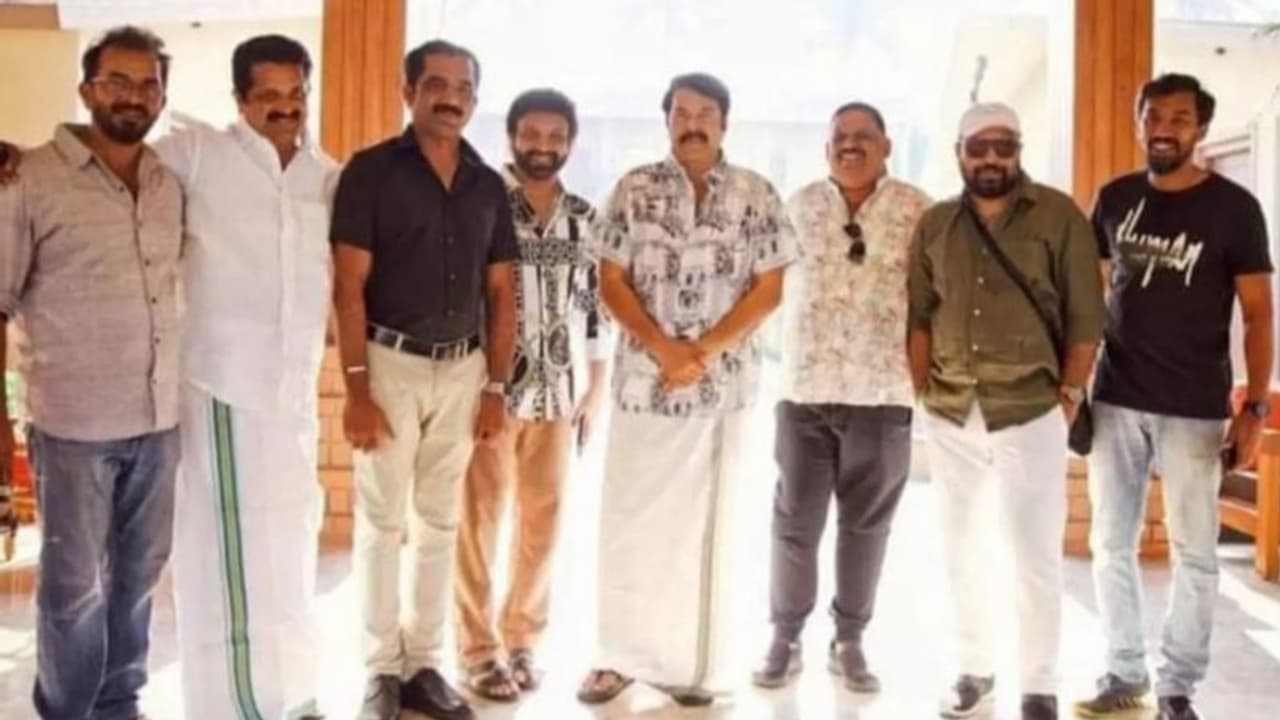 മിഥുൻ മാനുവലിന്റെ തിരക്കഥയില് മമ്മൂട്ടി, സംവിധാനം വൈശാഖ് എന്നും റിപ്പോര്ട്ട് മിഥുൻ മാനുവലിന്റെ തിരക്കഥയില് മമ്മൂട്ടി, സംവിധാനം വൈശാഖ് എന്നും റിപ്പോര്ട്ട്