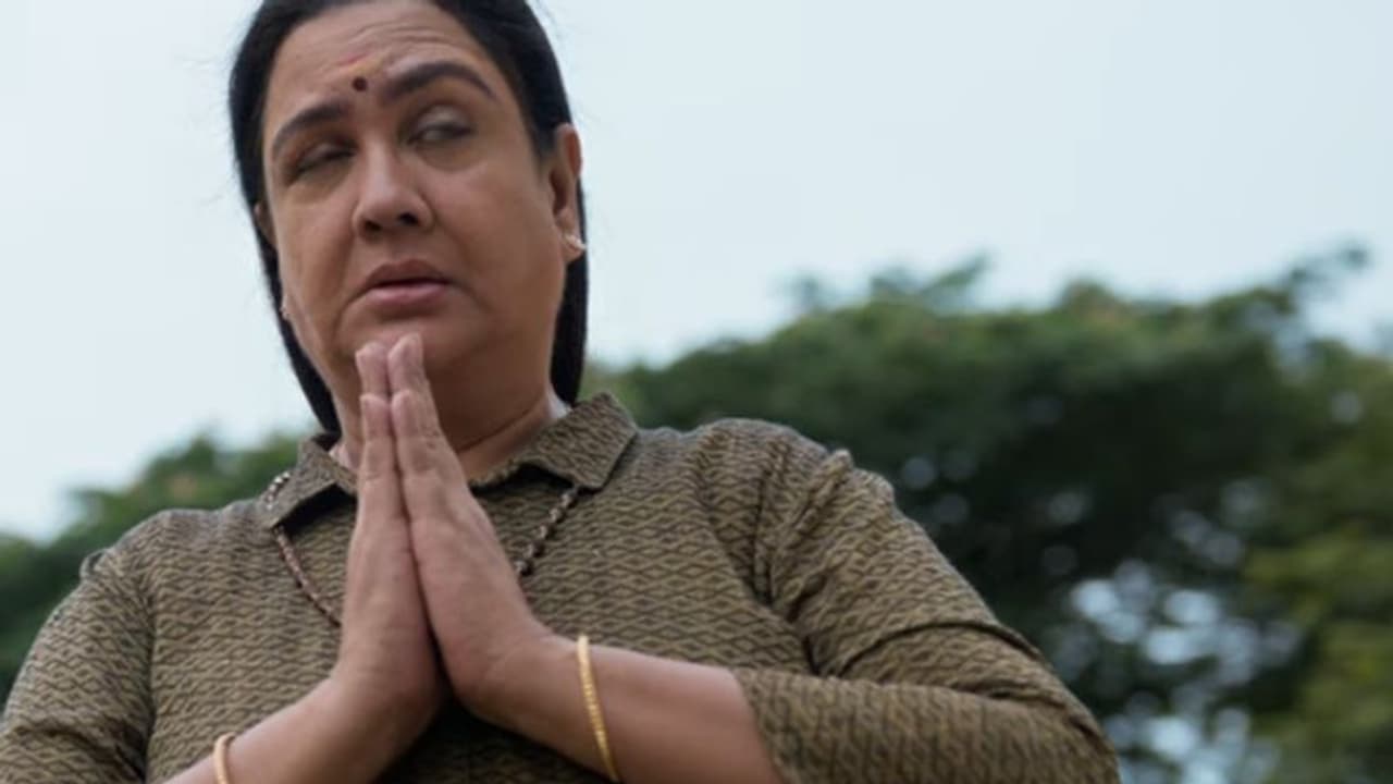 കോമഡി റോളില് വീണ്ടും ഉർവശി, ടീസർ പുറത്ത് കോമഡി റോളില് വീണ്ടും ഉർവശി, ടീസർ പുറത്ത്