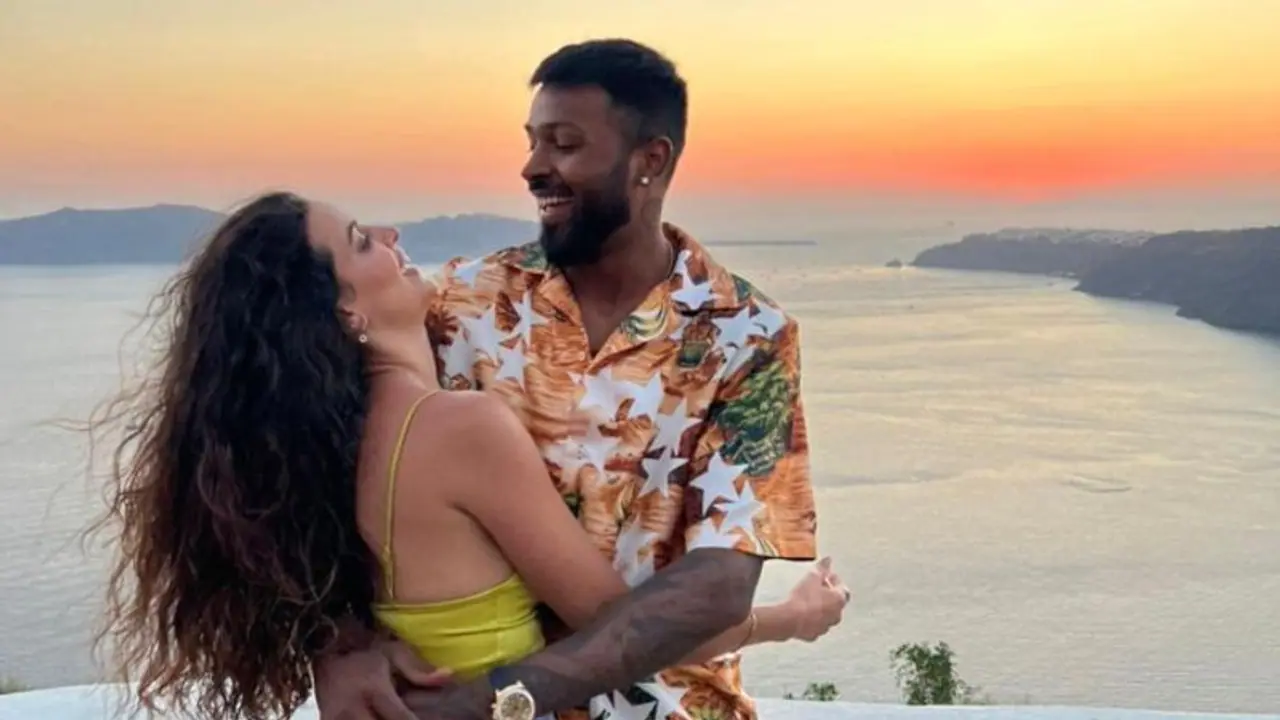 Pandya reaches 25 million Instagram followers; here's how he celebrated the occasion with wife Natasa (WATCH) Pandya reaches 25 million Instagram followers; here's how he celebrated the occasion with wife Natasa (WATCH)