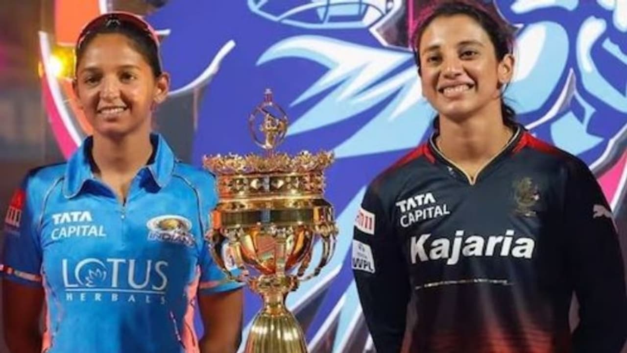 ఫైనల్సా..? ప్లే ఆఫ్సా..? ఆర్సీబీతో కీలక మ్యాచ్ లో తేలనున్న ముంబై భవితవ్యం.. తొలిసారి టాస్ గెలిచిన హర్మన్ ఫైనల్సా..? ప్లే ఆఫ్సా..? ఆర్సీబీతో కీలక మ్యాచ్ లో తేలనున్న ముంబై భవితవ్యం.. తొలిసారి టాస్ గెలిచిన హర్మన్