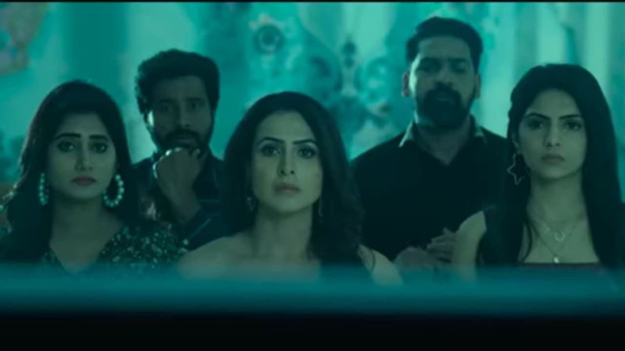 పెద్ద తెరపై అదృష్టాన్ని పరీక్షించుకోనున్న బిగ్ బాస్ భామలు వాసంతి, నందిని రాయ్.. `సీఎస్ఐ సనాతన్`తో రాక.. పెద్ద తెరపై అదృష్టాన్ని పరీక్షించుకోనున్న బిగ్ బాస్ భామలు వాసంతి, నందిని రాయ్.. `సీఎస్ఐ సనాతన్`తో రాక..