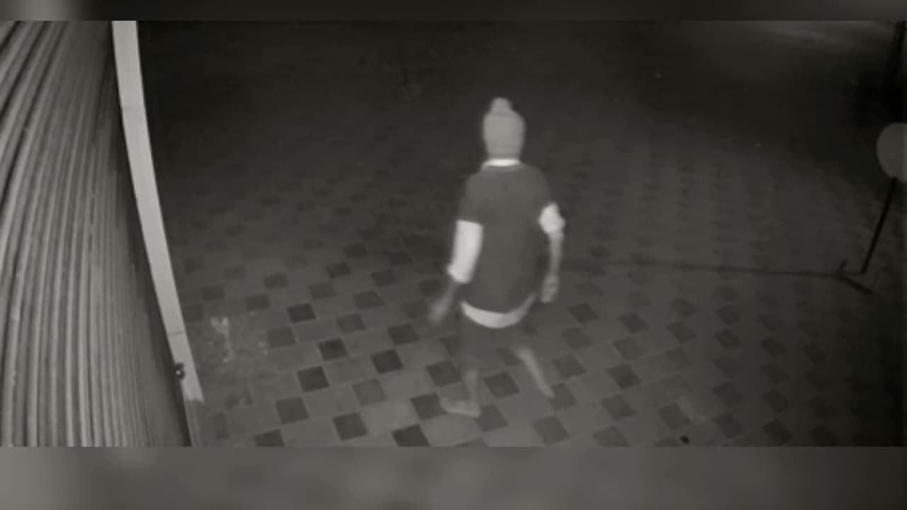 പെരിന്തൽമണ്ണയുടെ ഉറക്കം കെടുത്തി മുഖംമൂടി ധരിച്ച കള്ളൻ: മോഷണം പതിവ്, പിടിക്കാനാകാതെ പൊലീസും