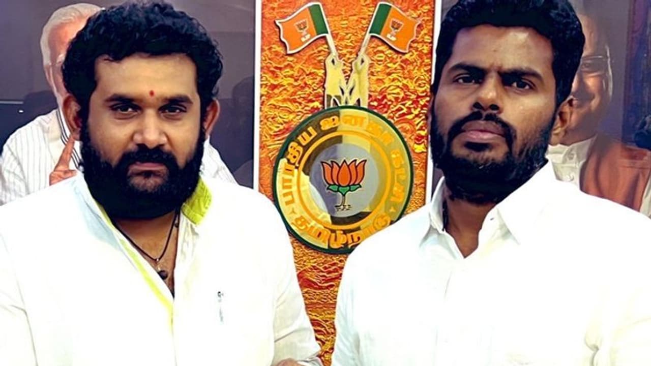 அண்ணாமலை புலம்புவது ஏன்? அதிமேதாவி அமர்பிரசாத் ரெட்டி.. பாஜகவை போட்டு தாக்கும் அதிமுக எம்எல்ஏ..! அண்ணாமலை புலம்புவது ஏன்? அதிமேதாவி அமர்பிரசாத் ரெட்டி.. பாஜகவை போட்டு தாக்கும் அதிமுக எம்எல்ஏ..!