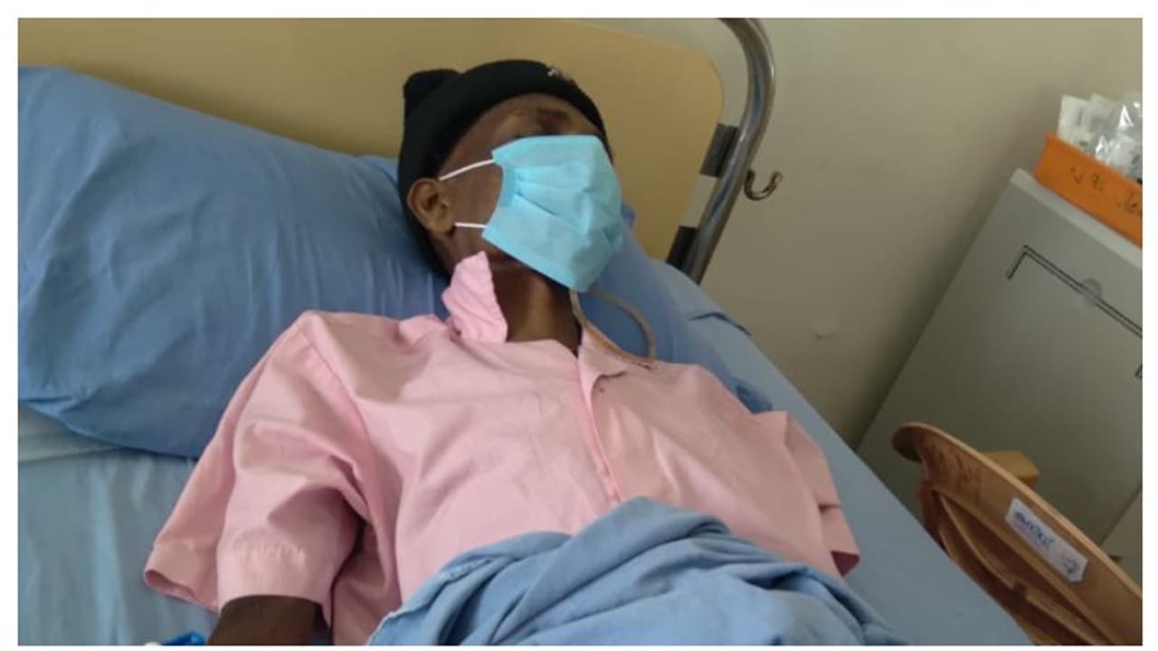 ഗൃഹനാഥന് അർബുദം; മരുന്നു വാങ്ങാൻ പോലും നിർവാഹമില്ലാതെ വലഞ്ഞ് മത്സ്യത്തൊഴിലാളി കുടുംബം ഗൃഹനാഥന് അർബുദം; മരുന്നു വാങ്ങാൻ പോലും നിർവാഹമില്ലാതെ വലഞ്ഞ് മത്സ്യത്തൊഴിലാളി കുടുംബം