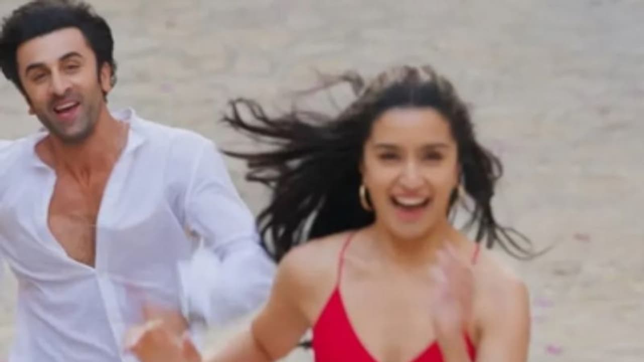 തുടക്കം ഗംഭീരമാക്കി രണ്‍ബിര്‍ കപൂറിന്റെ 'തൂ ഝൂടി മെയ്‍ൻ മക്കാര്‍', കളക്ഷൻ റിപ്പോര്‍ട്ട് പുറത്ത്