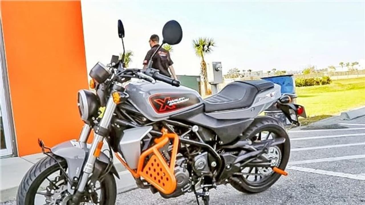 വില കുറഞ്ഞ ഹാര്ലി ബൈക്കിന്റെ കൂടുതല് വിവരങ്ങള് പുറത്ത് വില കുറഞ്ഞ ഹാര്ലി ബൈക്കിന്റെ കൂടുതല് വിവരങ്ങള് പുറത്ത്