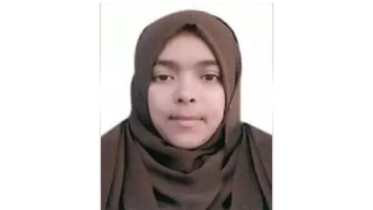 ഉംറ തീര്‍ത്ഥാടനത്തിന് എത്തിയ മലയാളി യുവതി സൗദി അറേബ്യയില്‍ നിര്യാതയായി