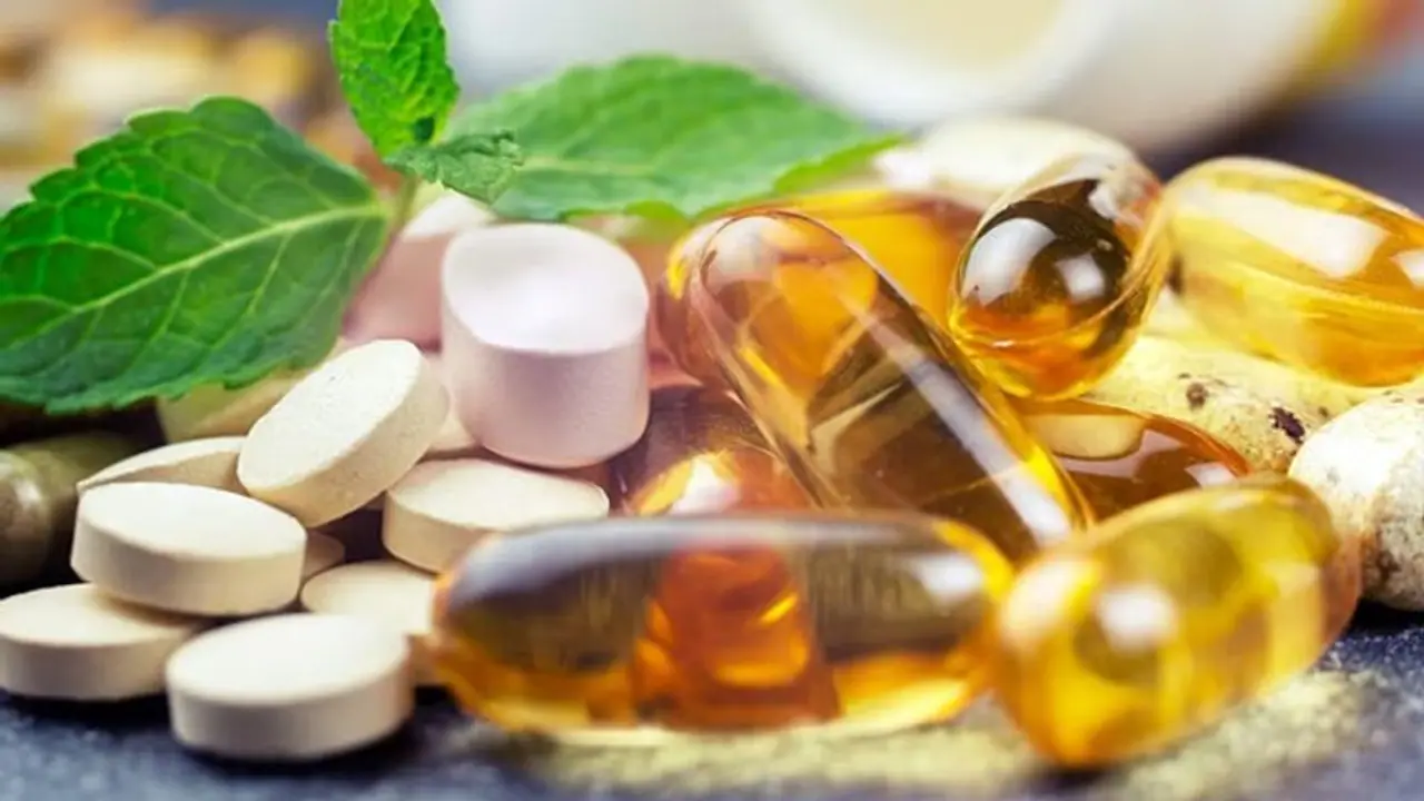 உஷார்.. போட்டா போட்டி.. சத்து மாத்திரைகள் அதிகம் சாப்பிட்ட பள்ளி மாணவி.. கல்லீரல் பாதிக்கப்பட்டு உயிரிழப்பு.!