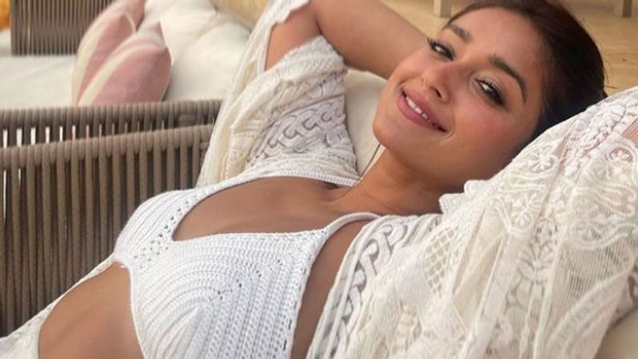 Illeana D'Cruz reacts to netizen when asked about her 'virginity'; here's what she said Illeana D'Cruz reacts to netizen when asked about her 'virginity'; here's what she said