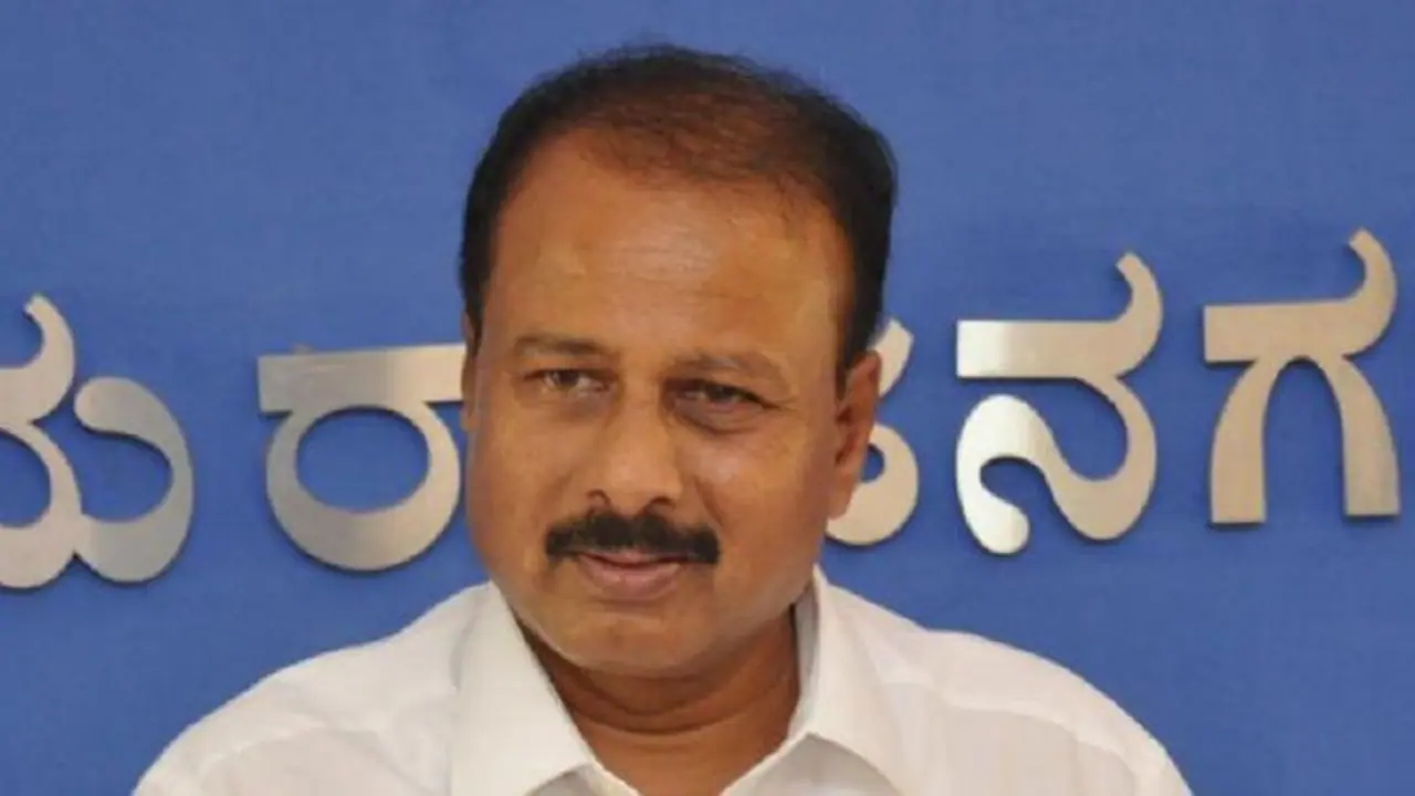 R Dhruvanarayan Passes Away: ಕೆಪಿಸಿಸಿ ಕಾರ್ಯಾಧ್ಯಕ್ಷ ಆರ್.ಧ್ರುವನಾರಾಯಣ ಹೃದಯಾಘಾತದಿಂದ ನಿಧನ R Dhruvanarayan Passes Away: ಕೆಪಿಸಿಸಿ ಕಾರ್ಯಾಧ್ಯಕ್ಷ ಆರ್.ಧ್ರುವನಾರಾಯಣ ಹೃದಯಾಘಾತದಿಂದ ನಿಧನ