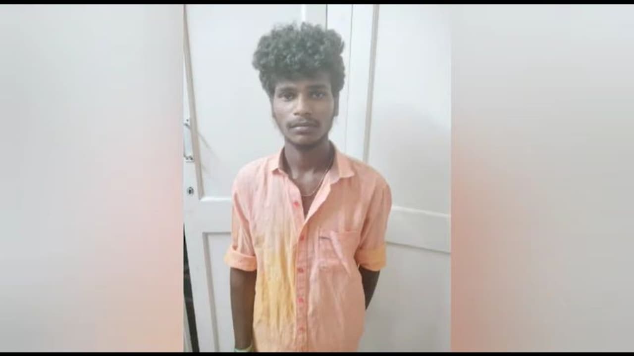 குடிமகன்கள் கவனத்திற்கு: மது போதையில் தகராறு செய்த தந்தையை குத்தி கொன்ற மகன் கைது