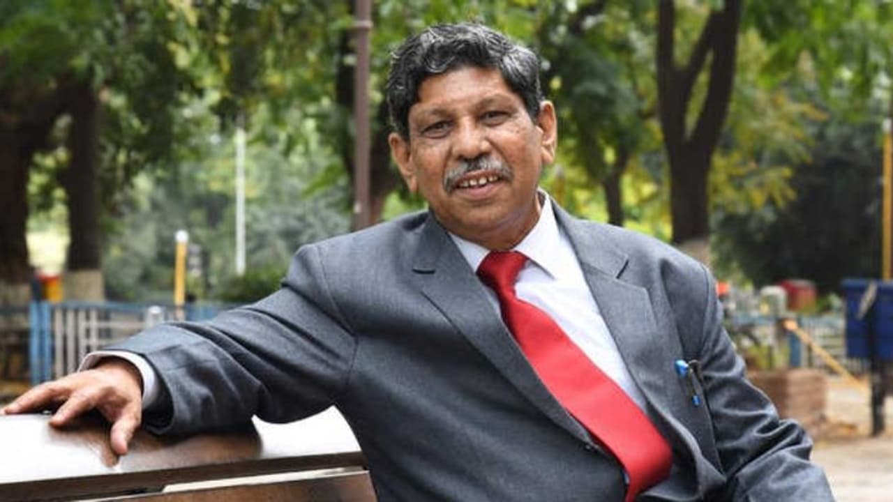 കേന്ദ്ര സാഹിത്യ അക്കാദമി തെരഞ്ഞെടുപ്പ് : മാധവ് കൗശിക്ക് വിജയിച്ചു; സി രാധാകൃഷ്ണന് തോൽവി കേന്ദ്ര സാഹിത്യ അക്കാദമി തെരഞ്ഞെടുപ്പ് : മാധവ് കൗശിക്ക് വിജയിച്ചു; സി രാധാകൃഷ്ണന് തോൽവി