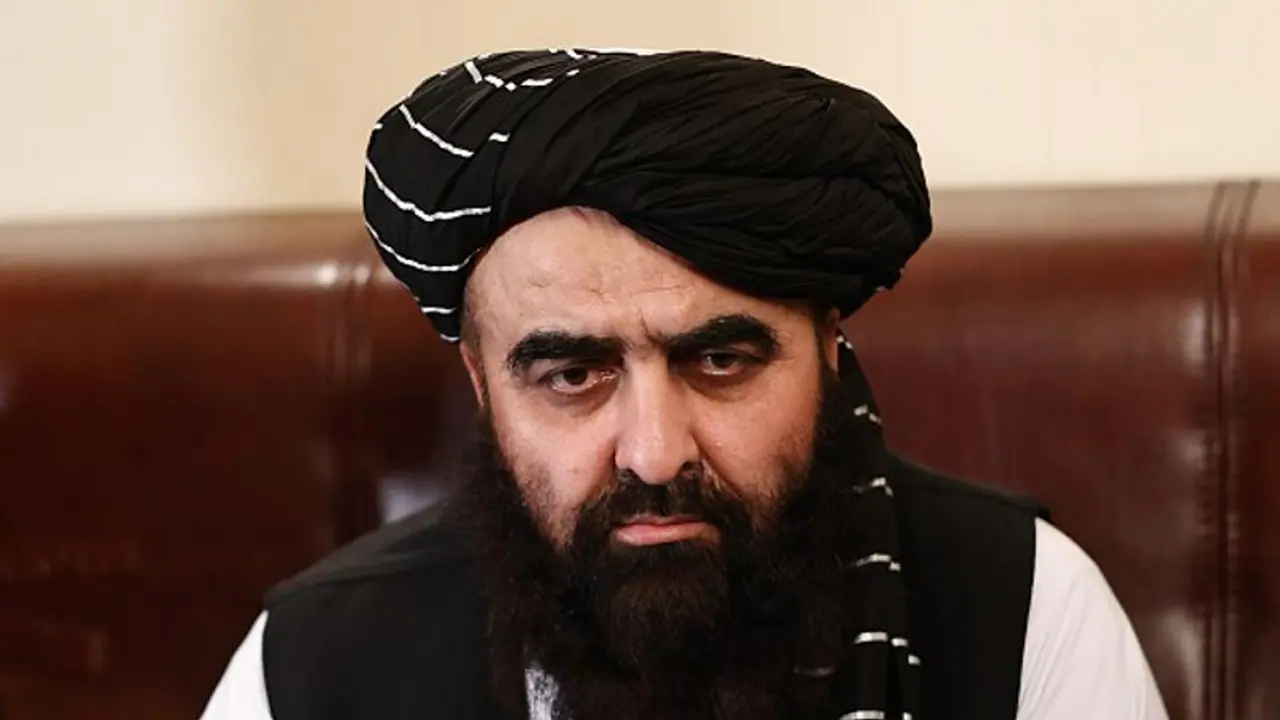 അഫ്ഗാനിസ്ഥാന് ഇനി ജനാധിപത്യത്തിലേക്ക് തിരിച്ച് വരില്ലെന്ന് താലിബാന് മന്ത്രി മുത്താഖി അഫ്ഗാനിസ്ഥാന് ഇനി ജനാധിപത്യത്തിലേക്ക് തിരിച്ച് വരില്ലെന്ന് താലിബാന് മന്ത്രി മുത്താഖി