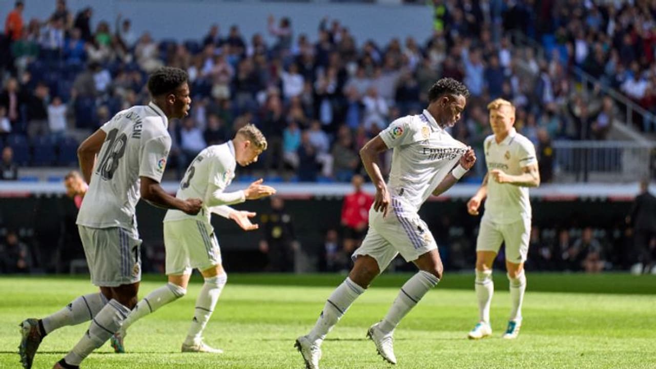 ഇത് റയലിസം, മൂന്നടിച്ച് തിരിച്ചുവരവ്; എസ്പാന്യോളിനെ തോല്പിച്ച് റയല് മാഡ്രിഡ് ഇത് റയലിസം, മൂന്നടിച്ച് തിരിച്ചുവരവ്; എസ്പാന്യോളിനെ തോല്പിച്ച് റയല് മാഡ്രിഡ്