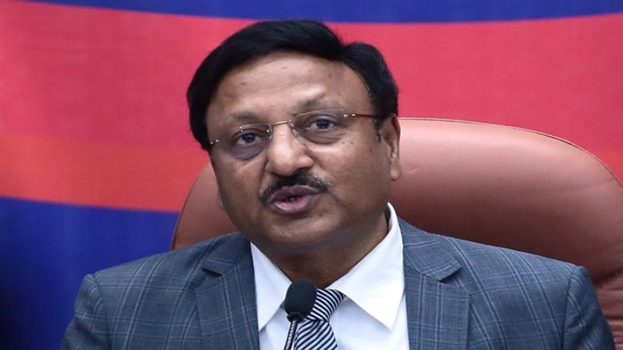 ಮತದಾರರಿಗೆ ಆಮಿಷವೊಡ್ಡಿದರೆ ತಕ್ಷಣದಿಂದಲೇ ಕ್ರಮ: ರಾಜೀವ್‌ ಕುಮಾರ್‌ 