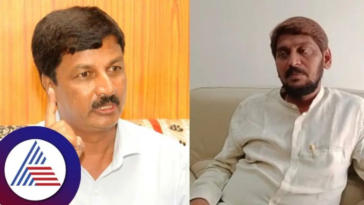 ಅಥಣಿ ಬಿಡಲ್ಲ: ರಮೇಶ್ ಜಾರಕಿಹೊಳಿಗೆ ಲಕ್ಷ್ಮಣ ಸವದಿ ಪುತ್ರ ತಿರುಗೇಟು ಅಥಣಿ ಬಿಡಲ್ಲ: ರಮೇಶ್ ಜಾರಕಿಹೊಳಿಗೆ ಲಕ್ಷ್ಮಣ ಸವದಿ ಪುತ್ರ ತಿರುಗೇಟು