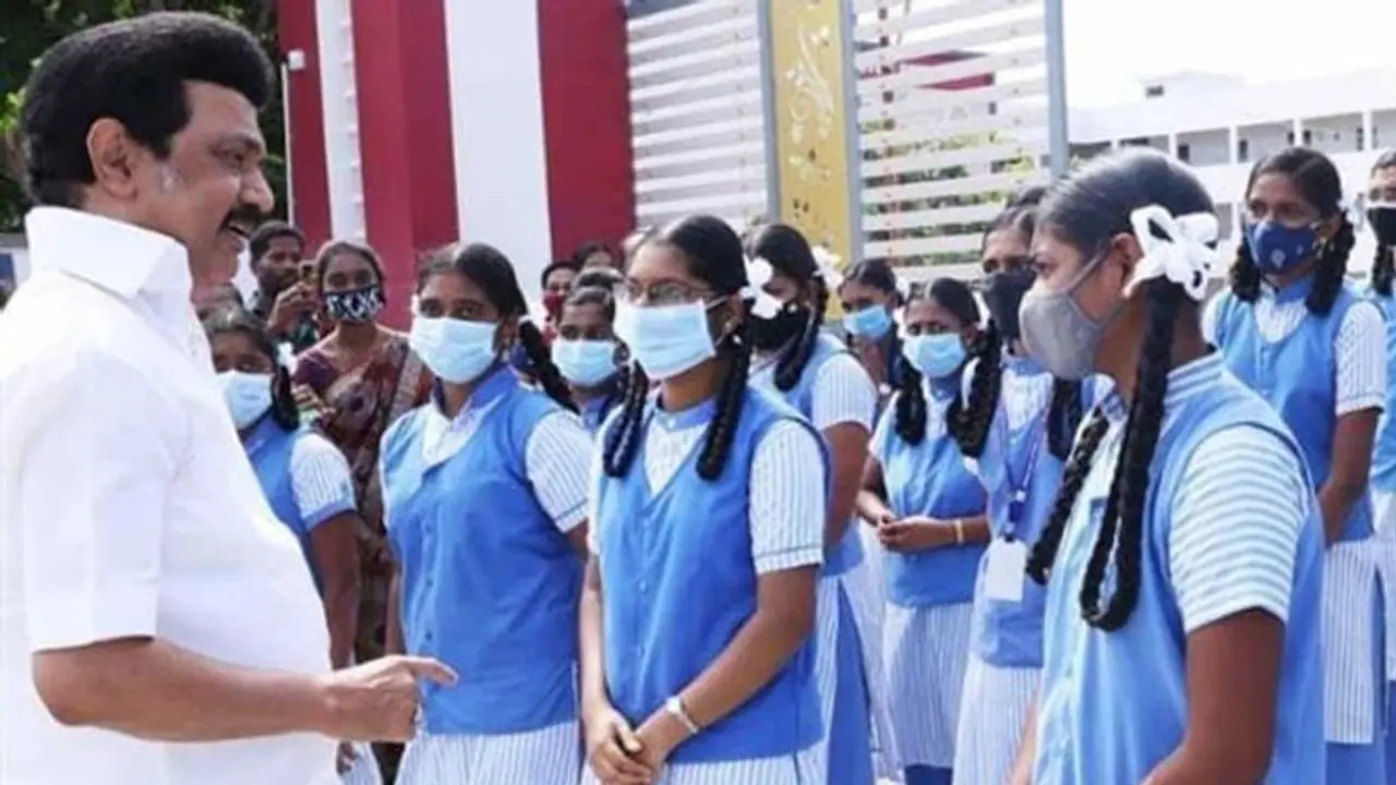 School Student : இந்த வகுப்புக்கு எல்லாம் பொதுத் தேர்வு வேண்டாம்.! முதல்வர் ஸ்டாலின் கைக்கு வந்த முக்கிய தகவல்