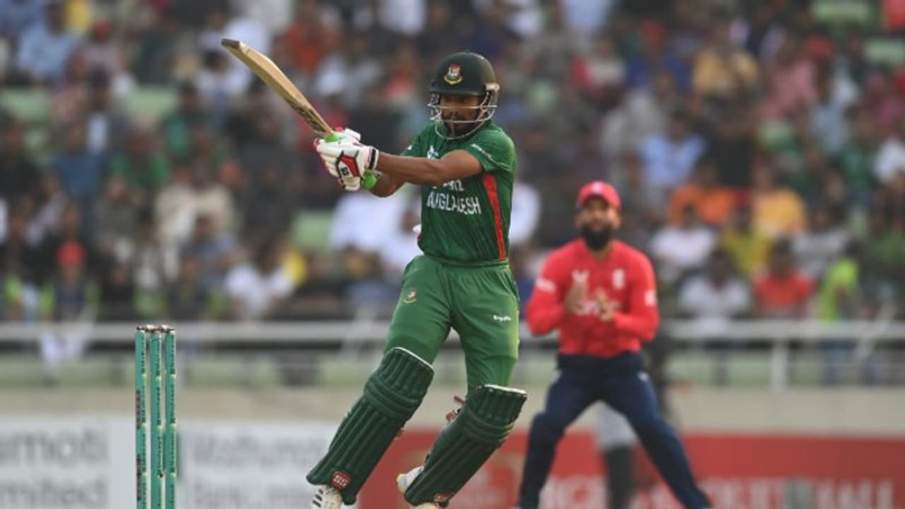 മഹാത്ഭുതം! ഇംഗ്ലണ്ടിനെ വീണ്ടും അട്ടിമറിച്ച് ബംഗ്ലാ കടുവകള്ക്ക് ടി20 പരമ്പര മഹാത്ഭുതം! ഇംഗ്ലണ്ടിനെ വീണ്ടും അട്ടിമറിച്ച് ബംഗ്ലാ കടുവകള്ക്ക് ടി20 പരമ്പര