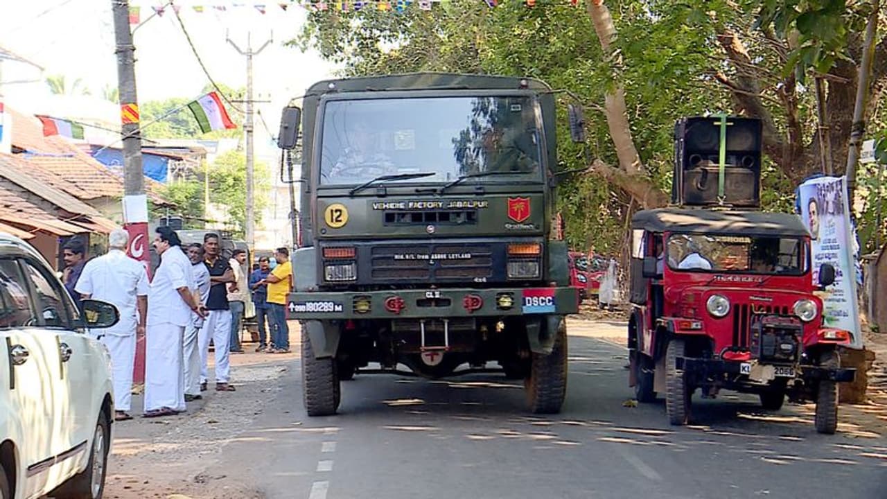 കേരളത്തിലെ ഏക കന്റോണ്മെന്റ് തെരഞ്ഞെടുപ്പ് ചൂടില്; 22 വരെ പത്രിക നല്കാം, ആറ് വാർഡുകളിൽ പോരാട്ടം കേരളത്തിലെ ഏക കന്റോണ്മെന്റ് തെരഞ്ഞെടുപ്പ് ചൂടില്; 22 വരെ പത്രിക നല്കാം, ആറ് വാർഡുകളിൽ പോരാട്ടം