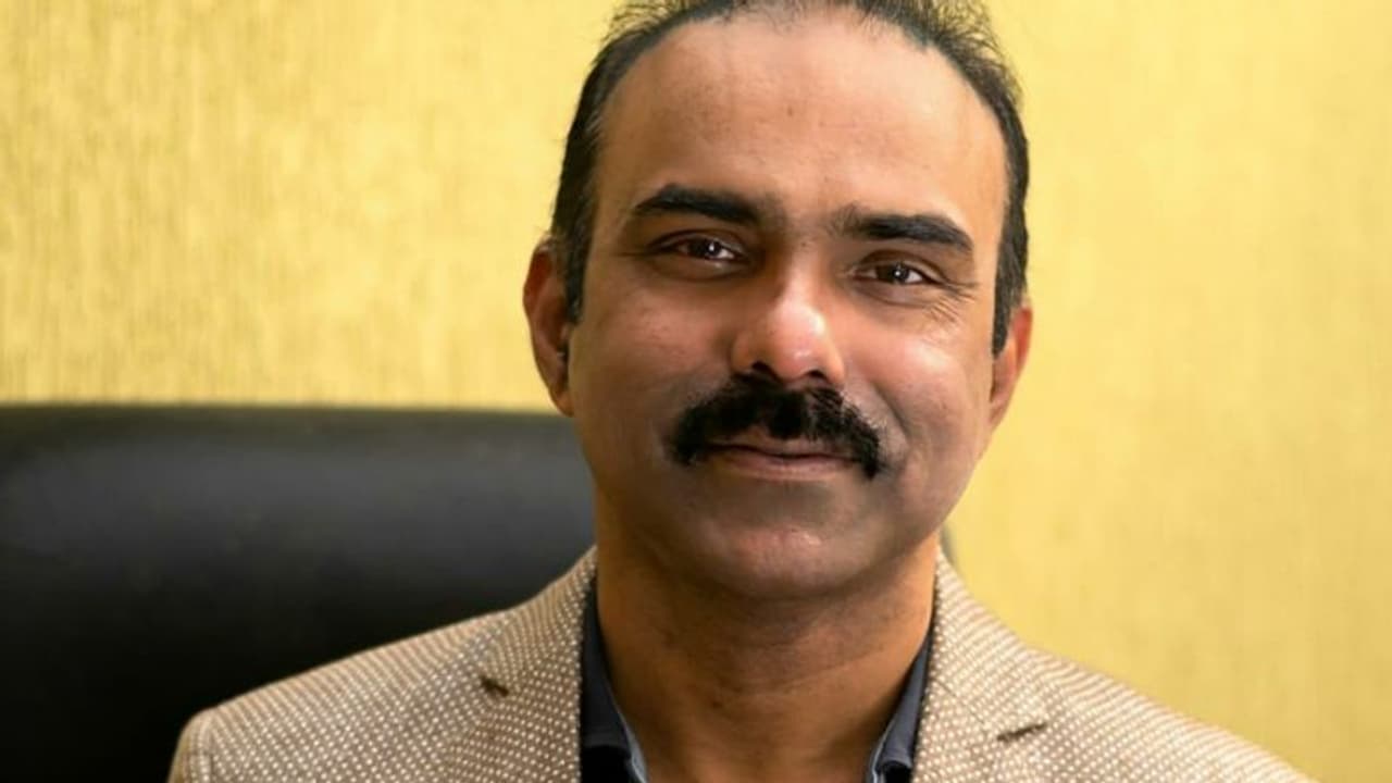 'ഒരാൾ ഉടൻ കൊല്ലപ്പെടും, അതൊരുപക്ഷേ ഞാനായിരിക്കാം’; കുറിപ്പുമായി ഡോ.സുൽഫി നൂഹു 'ഒരാൾ ഉടൻ കൊല്ലപ്പെടും, അതൊരുപക്ഷേ ഞാനായിരിക്കാം’; കുറിപ്പുമായി ഡോ.സുൽഫി നൂഹു