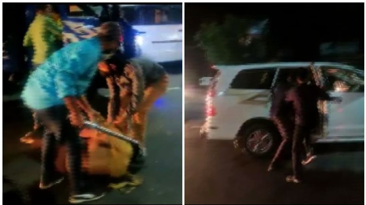 വാഹനം തട്ടിക്കൊണ്ടുപോയ കേസിലെ പ്രതികള്ക്ക് കള്ളനോട്ട് കേസുമായി ബന്ധം? ഏഴ് പേർ പൊലീസ് പിടിയിൽ വാഹനം തട്ടിക്കൊണ്ടുപോയ കേസിലെ പ്രതികള്ക്ക് കള്ളനോട്ട് കേസുമായി ബന്ധം? ഏഴ് പേർ പൊലീസ് പിടിയിൽ