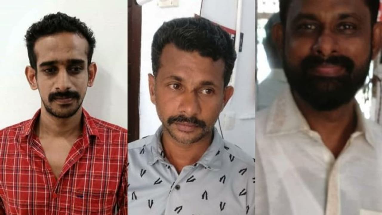 യുവാവിനെ ഭീഷണിപ്പെടുത്തി പണം തട്ടാൻ ശ്രമിച്ച മൂന്ന് പേർ അറസ്റ്റിൽ യുവാവിനെ ഭീഷണിപ്പെടുത്തി പണം തട്ടാൻ ശ്രമിച്ച മൂന്ന് പേർ അറസ്റ്റിൽ