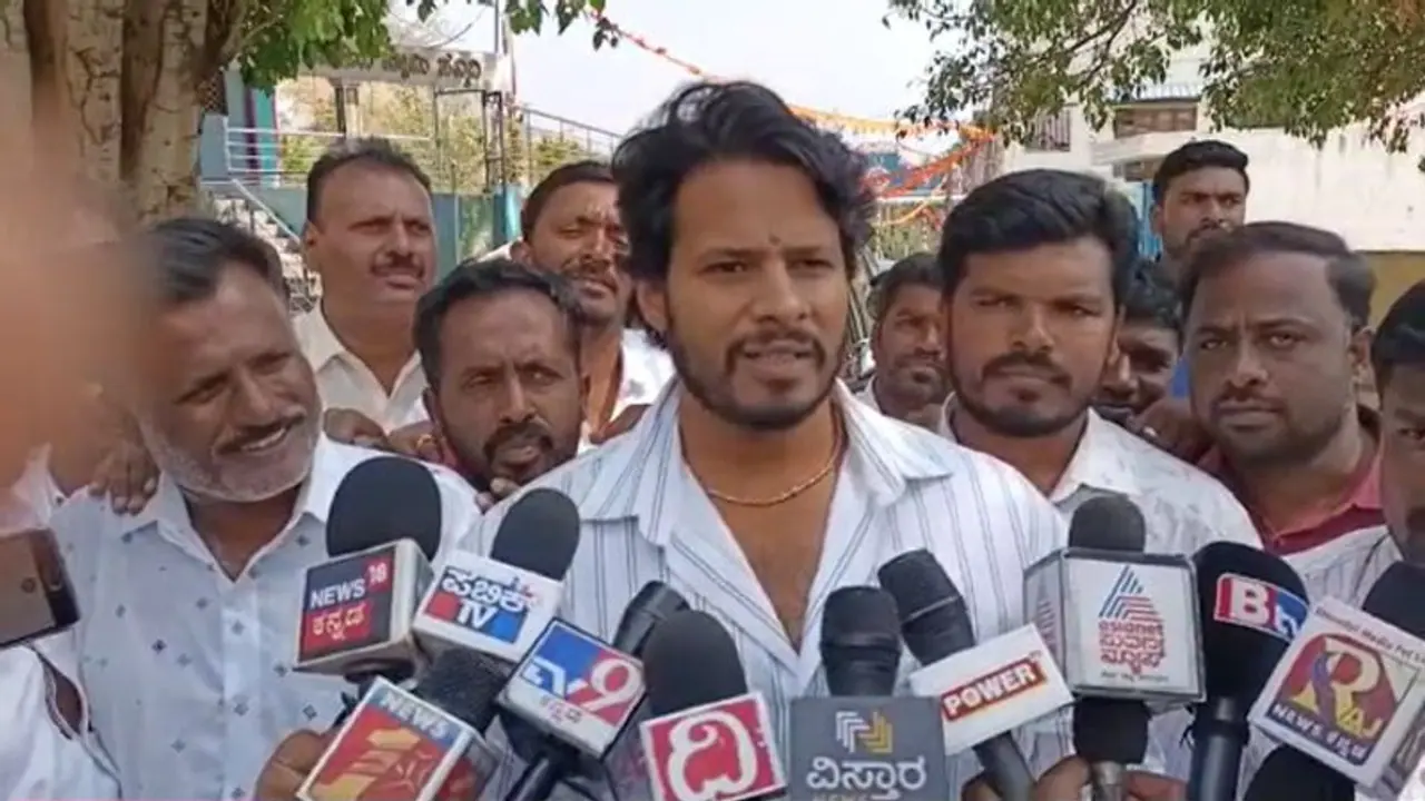 ತಮ್ಮ ಅವಧಿಯಲ್ಲಿ ಕೆಲಸ ಮಾಡಿದ್ದರೆ ಏಕೆ ಆತಂಕ ಪಡಬೇಕಿತ್ತು: ಯೋಗೇಶ್ವರ್‌ ವಿರುದ್ಧ ನಿಖಿಲ್‌ ವಾಗ್ದಾಳಿ