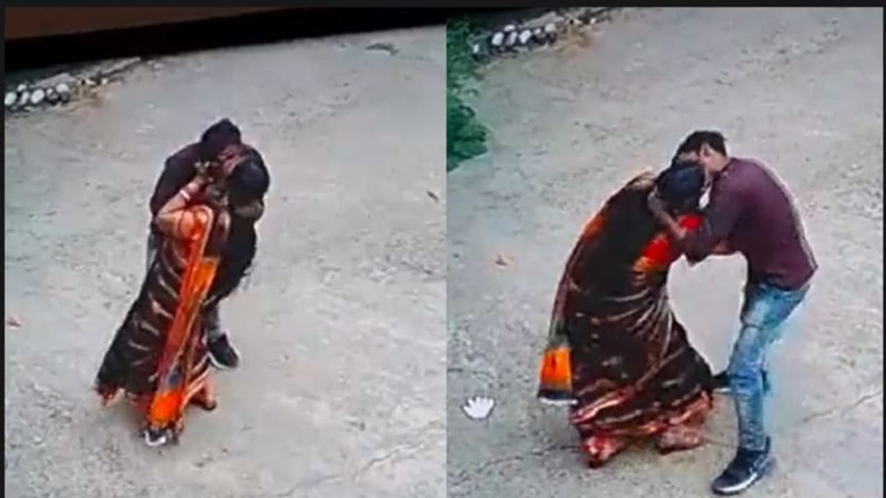 ಬಿಹಾರದಲ್ಲೊಬ್ಬ ರೋಡ್ ರೋಮಿಯೋ: ಫೋನ್‌ನಲ್ಲಿ ಮಾತಾಡ್ತಾ ನಿಂತಿದ್ದ ಮಹಿಳೆಗೆ ಮುತ್ತಿಕ್ಕಿ ಪರಾರಿ