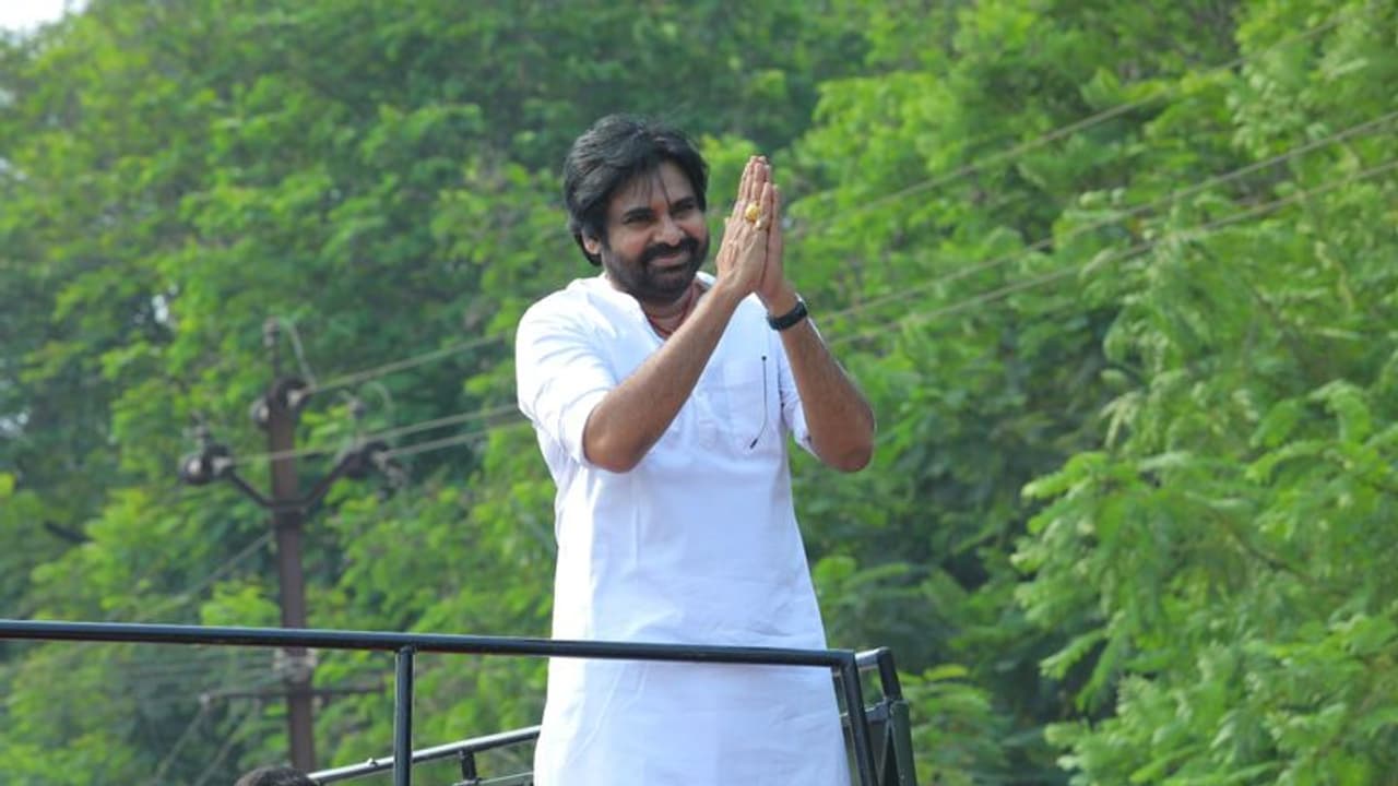 Telangana Elections: 26న జనసేనాని ప్రచారం.. కూకట్పల్లిలో బహిరంగ సభలో ప్రసంగం Telangana Elections: 26న జనసేనాని ప్రచారం.. కూకట్పల్లిలో బహిరంగ సభలో ప్రసంగం