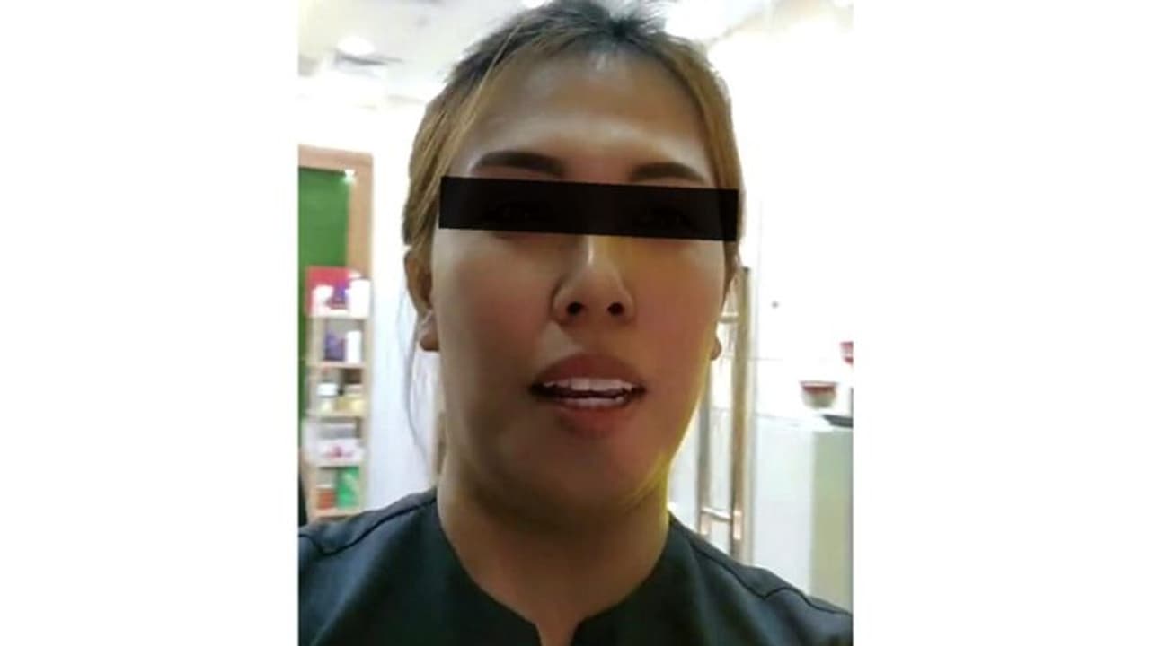 അനാശാസ്യ പ്രവര്ത്തനങ്ങളില് ഏര്പ്പെട്ട് വീഡിയോ പ്രചരിപ്പിച്ചു; യുഎഇയില് പ്രവാസികള് അറസ്റ്റില് അനാശാസ്യ പ്രവര്ത്തനങ്ങളില് ഏര്പ്പെട്ട് വീഡിയോ പ്രചരിപ്പിച്ചു; യുഎഇയില് പ്രവാസികള് അറസ്റ്റില്