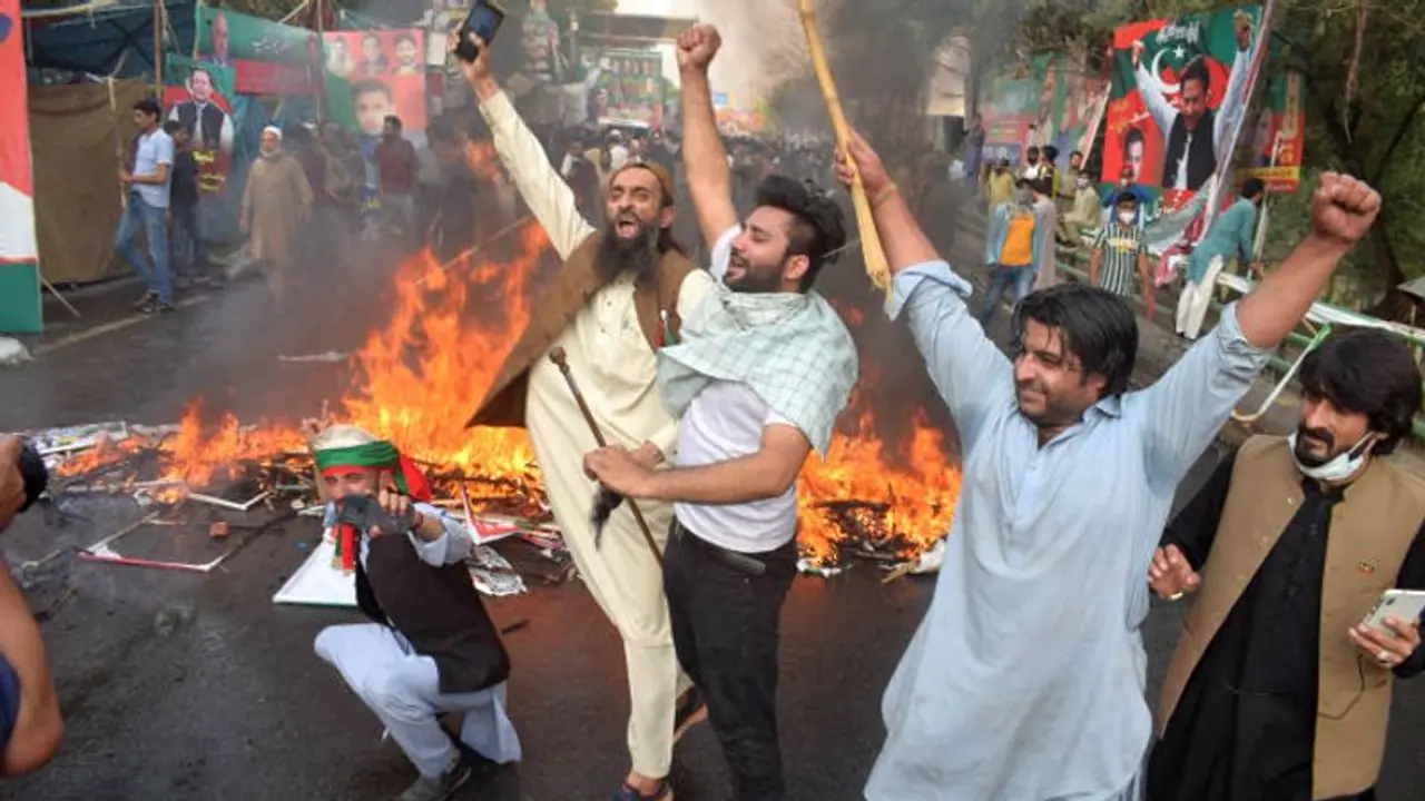Pakistan descends into absolute mayhem; Imran Khan now accused of being foreign funded Pakistan descends into absolute mayhem; Imran Khan now accused of being foreign funded