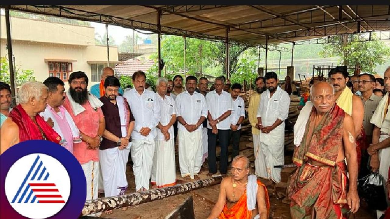 ಉಡುಪಿ: ಕಡಿಯಾಳಿ ದೇವಸ್ಥಾನದಲ್ಲಿ ಧ್ವಜ ಪ್ರತಿಷ್ಠೆ ಧೂಳಿ ಮಂಡಲ 